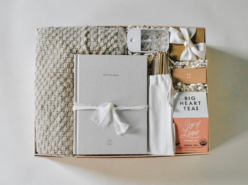 COZY AT HOME GIFT BOX